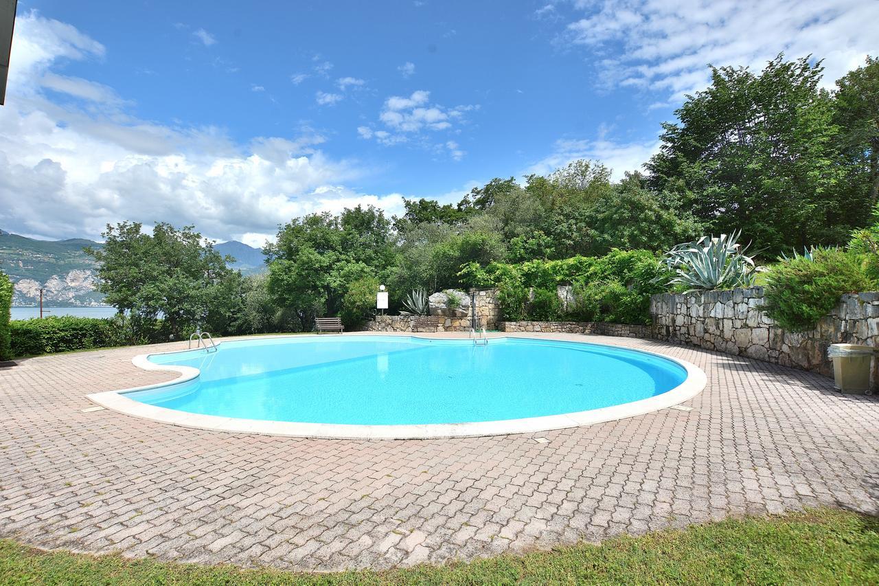 Residenza Candor With Pool Malcesine Extérieur photo